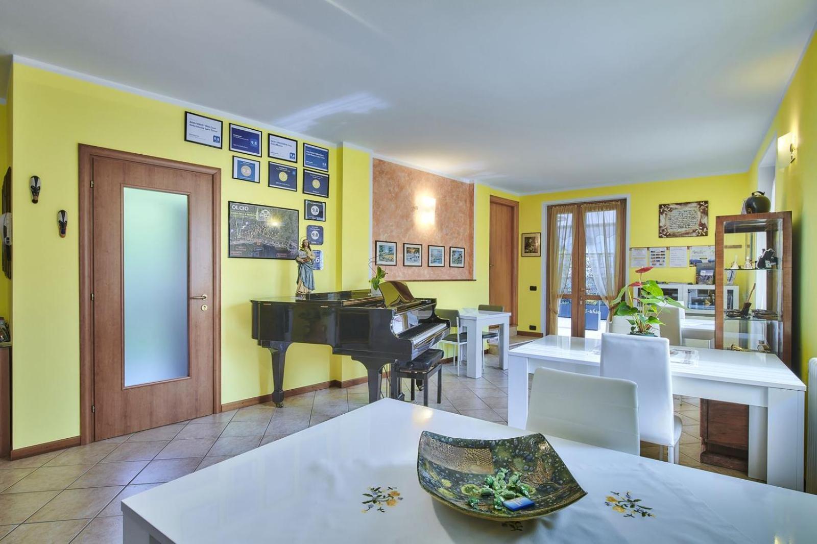 B&B-Foresteria Casa Della Musica Lake Como Mandello del Lario Zewnętrze zdjęcie