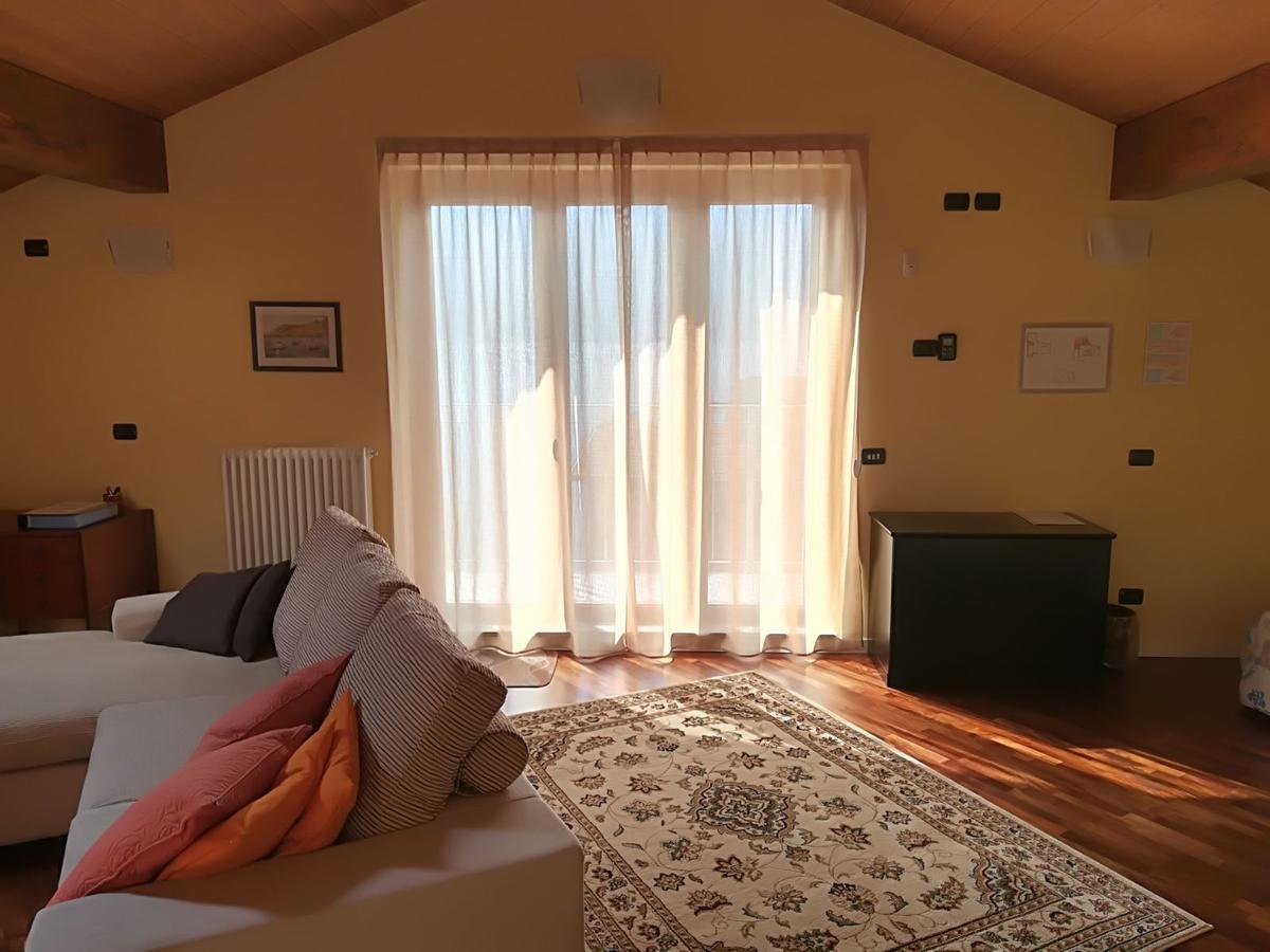 B&B-Foresteria Casa Della Musica Lake Como Mandello del Lario Zewnętrze zdjęcie