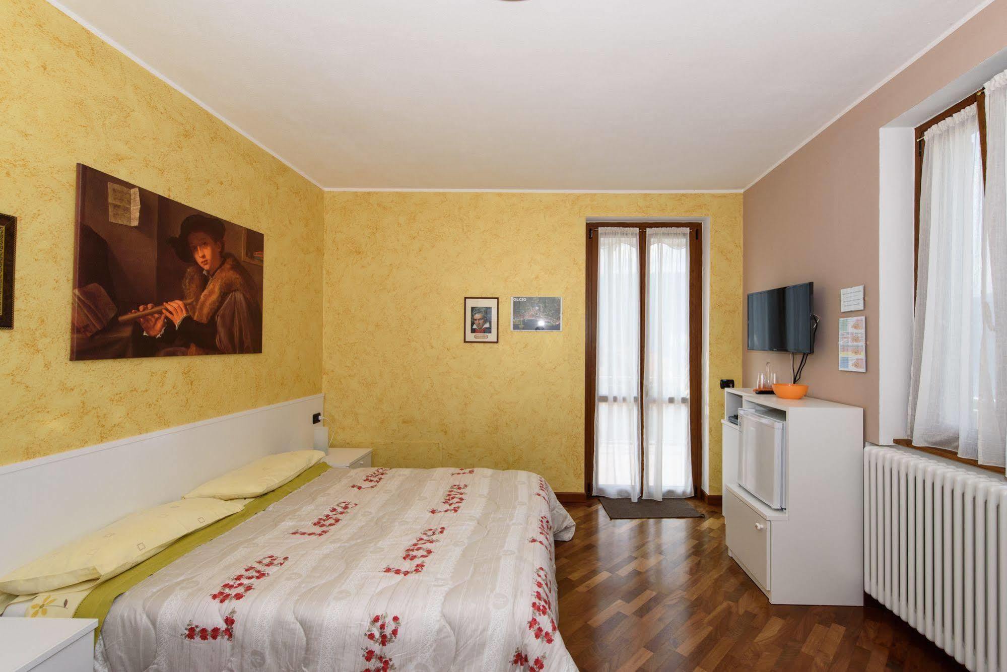 B&B-Foresteria Casa Della Musica Lake Como Mandello del Lario Zewnętrze zdjęcie