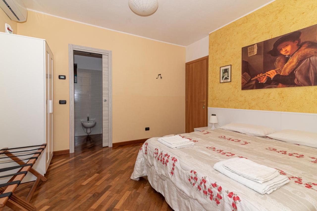 B&B-Foresteria Casa Della Musica Lake Como Mandello del Lario Zewnętrze zdjęcie